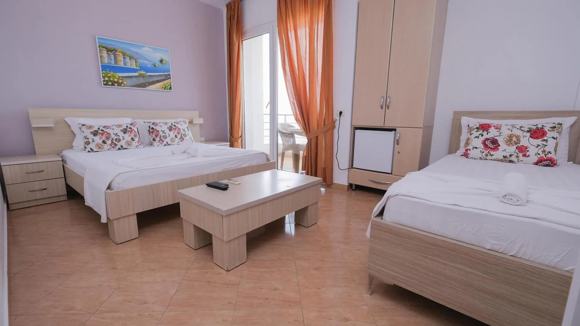 Sun Shine Hotel Shkallnur