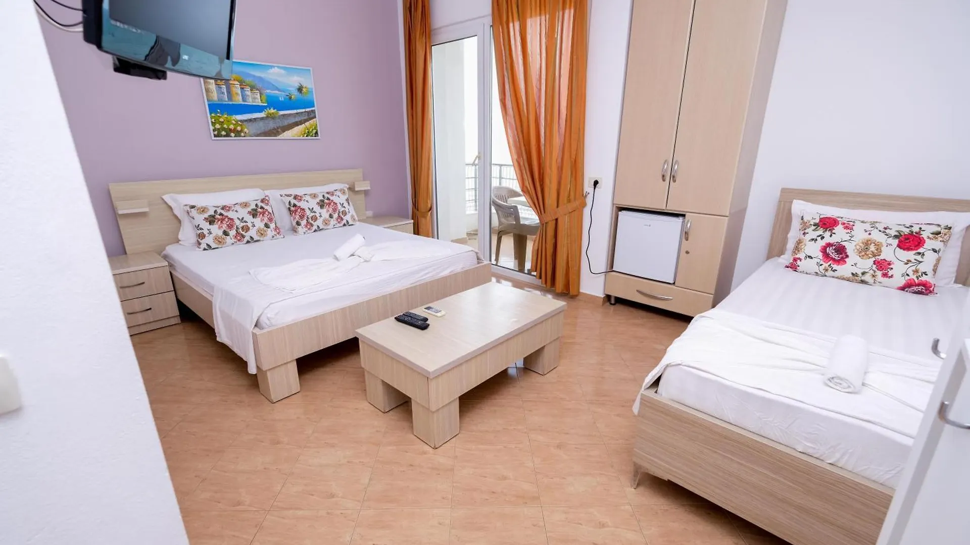 Sun Shine Hotel Shkallnur