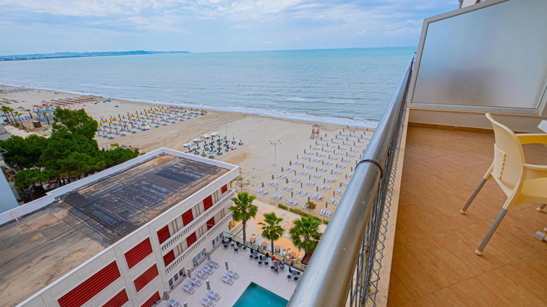 Sun Shine Hotel Shkallnur