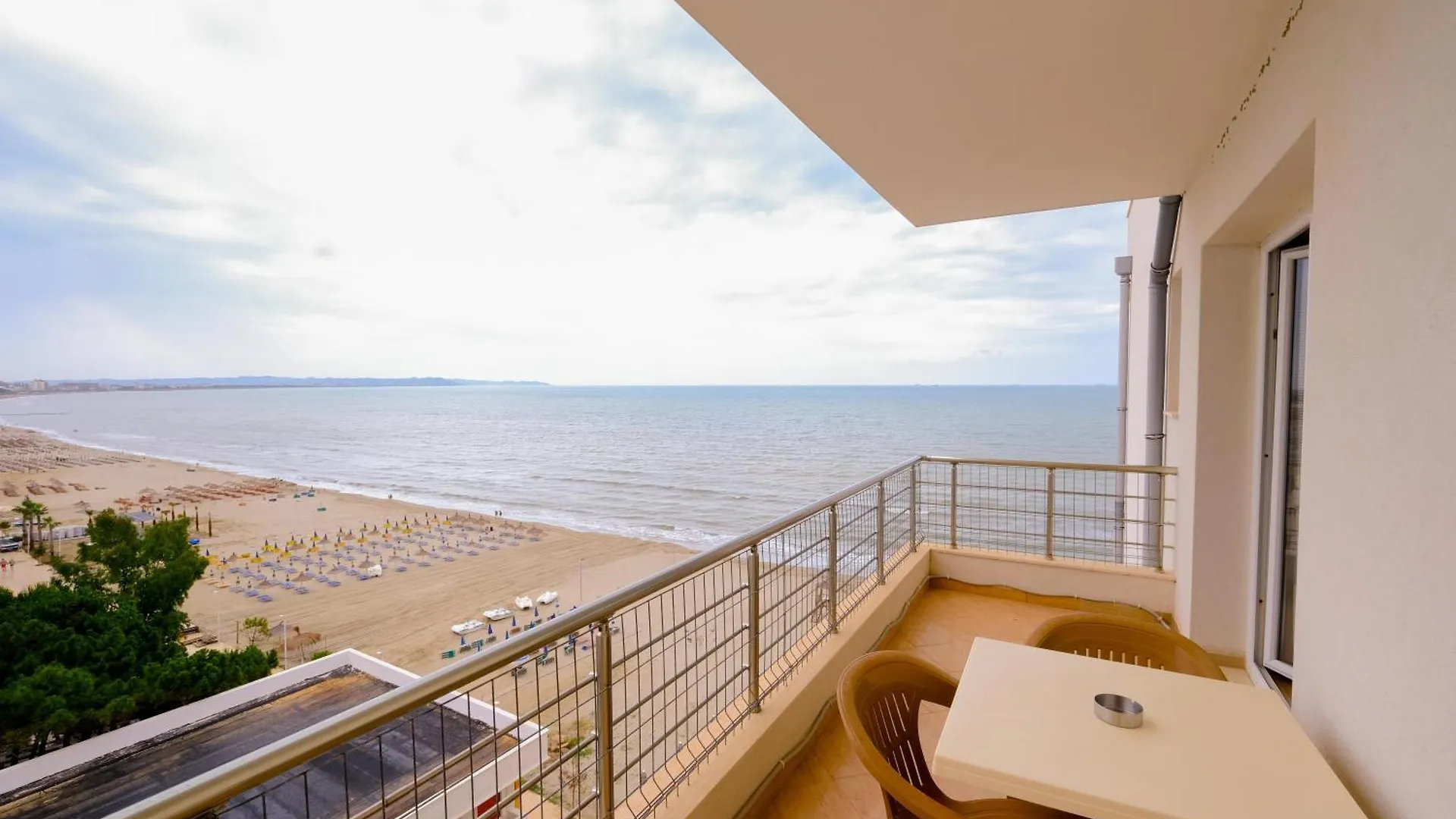 Sun Shine Hotel Shkallnur